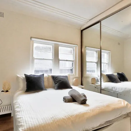 Charming 3 Bedroom On The Edge Of Downtown Glebe Sydney Exterior photo